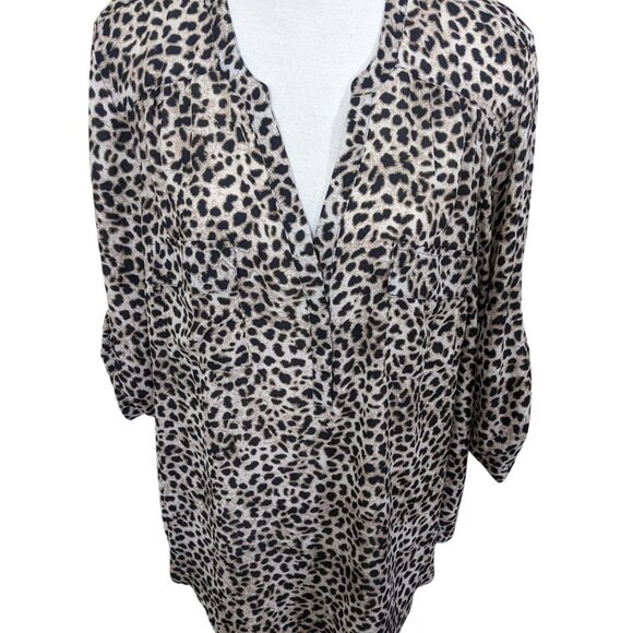 Torrid Harper Georgette Blouse Womens Plus 3X Leopard Print Roll Tab Split Neck - Picture 6 of 14